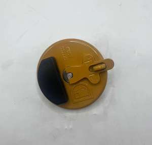Bouchon de réservoir de carburant verrouillable 7X7700 pour excavatrice Caterpillar CAT M312 M313 M315 E320B E312C E314C E313C E321D D3C D6R D6R 5C D6D D6K D7G - Product Image 3