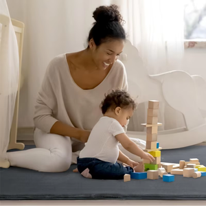 Tapis de jeu épais en velours corail pour enfants, idéal pour chambre, salon, garderies et parcs de jeux pour bébés et tout-petits - Product Image 4