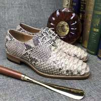 Chaussures habillées pour hommes tendance de haute qualité en cuir de serpent véritable, chaussures décontractées pour homme, chaussures formelles personnalisées de luxe à motif serpent pour hommes
