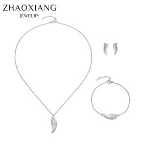 SJ80011 Juego de Joyería de Diseño Simple y Moderno, Collar, Pulsera y Pendientes de Acero Inoxidable - Product Image 1