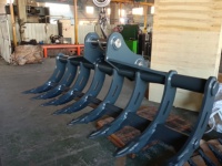 Râteau à racines SLN en acier trempé anti-déformation pour excavatrices de 5 à 6 tonnes – Haute efficacité pour l'aménagement paysager sur terrains rocheux