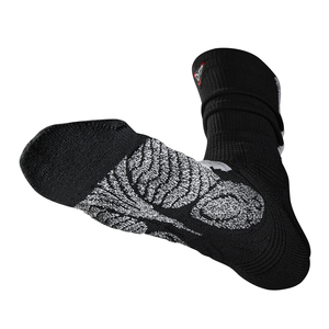 Chaussettes unisexes Crew Logo brodé Commande personnalisée Fonction de <span class=keywords><strong>compression</strong></span> en tricot à quantité minimale de commande basse pour la saison d'automne des jeunes mettant en vedette des animaux - Product Image 4