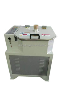 Machine de moulage centrifuge pour la fabrication de bijoux en alliage de zinc, machine de moulage de métaux, moule en caoutchouc silicone manuel - Product Image 1