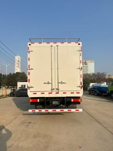 Camión Utilitario o Camión de Herramientas 4x4 de la Famosa Marca China Dongfeng para Reparaciones al Aire Libre o Transporte de Herramientas de Rescate en Desastres - Product Image 5