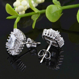 Nuovi orecchini a lobo in rame con zirconi, orecchini da sposa di lusso per donna - Product Image 6