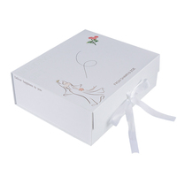 Boîtes cadeaux d'invitation en carton magnétique de luxe avec logo personnalisé Souvenirs de mariage de demoiselle d'honneur en papier d'art pour les invités
