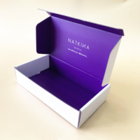 Caja de correo de envío con cremallera corrugada resistente respetuosa con el medio ambiente personalizada caja de papel impresa portátil con tira de rasgado y grabado en relieve