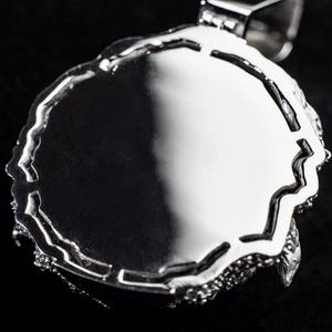 Collier avec pendentif en forme de Méduse personnalisé, argent sterling S925 avec moissanite glacée VVS plaqué or, fabriqué en Chine - Product Image 2