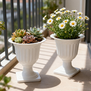 Pot de fleurs en plastique blanc de style romain, pot pour plantes succulentes, vase décoratif en plastique personnalisé, jardinière, décoration de <span class=keywords><strong>la</strong></span> maison, vente directe d'usine - Product Image 1