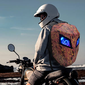 Nouveau design Sac à dos moto étanche pour la conduite, avec motif Chevalier LED lumineux et coque de casque, Vente en gros - Product Image 1