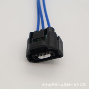 Conector Automotriz 7283-1133-10 de 3 Pines, Plástico Negro para Cableado de Automóviles - Product Image 1
