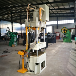 <span class=keywords><strong>Presse</strong></span> hydraulique à quatre colonnes <span class=keywords><strong>de</strong></span> 160 tonnes pour le formage à chaud <span class=keywords><strong>de</strong></span> tapis intérieurs et <span class=keywords><strong>de</strong></span> garnitures automobiles, avec moteur à engrenages PLC et pompe haute vitesse - Product Image 6