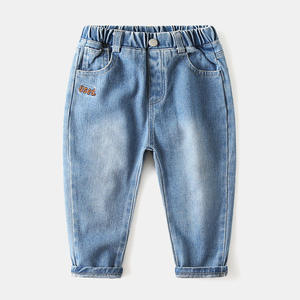 Vêtements en gros pour enfants : Jeans de marque d'occasion pour garçons en vente - Product Image 1