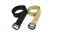 2 packs de ceintures de golf élastiques en sangle noire et jaune pour hommes, taille 48, tressées avec boucle en D en alliage, ceinture en tissu avec fermeture Velcro