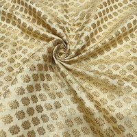 Robes traditionnelles élégantes, légères, respirantes et à séchage rapide en tissu brocart de luxe, tissé à motifs géométriques abstraits, style Kurta Blouse Artisanat