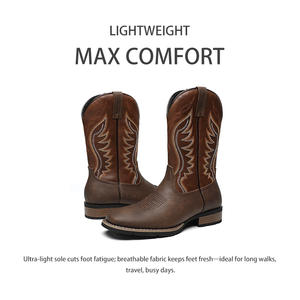 Botas Vaqueras para Hombre, Talla Grande 16, Estilo Clásico con Bordado de Alas, Estilo Biker Rockabilly, Tacón Cuadrado - Product Image 1