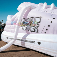 Air Blow up Giant Stand Out Chaussure gonflable avec souffleur d'air pour décorations de promotion en plein air