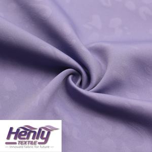 HT230631E 70% NYLON 30% SPANDEX 330GSM TELA ECUESTRE DE INTERBLOQUEO DE PUNTO CON EMBOSS - Product Image 1