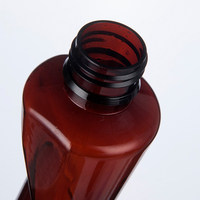Groothandel 180ml speciaal gevormde PET sapfles leeg uniek design plastic drankenverpakking aangepaste kleur logo