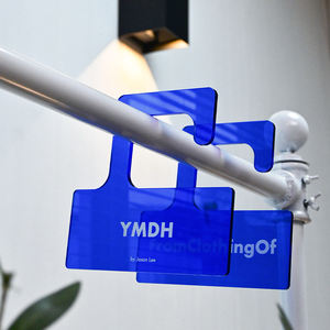 Logo dédié au magasin de vêtements de marque, présentoir de magasin de vêtements, personnalisation de panneau d'affichage acrylique suspendu - Product Image 3