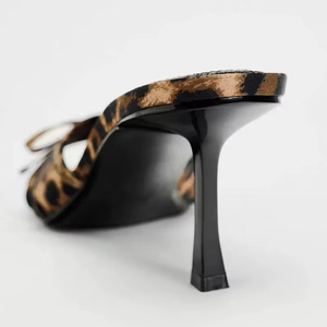 Sandalias de tacón alto con estampado de leopardo para mujer, estilo slingback, para verano 2026, sandalias de tacón de aguja a la moda, informales, para fiesta y uso diario - Product Image 4