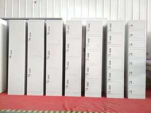 Fabriqué en Chine, armoire en acier à 4 portes avec serrure à clé, casier de rangement en métal pour le personnel d'hôtel, salle de sport, école, dimensions H1850*W380*D450mm - Product Image 6