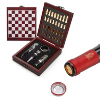 Uuhom Coffret Cadeau Luxueux Ouvre-Bouteille Carré Design Plateau d'Échecs en Acier Inoxydable et Plastique avec Tire-Bouchon, Bouchon et Verseur