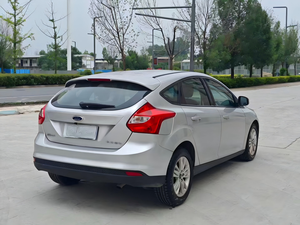 Voiture d'occasion la plus vendue en <span class=keywords><strong>2014</strong></span>, FORD <span class=keywords><strong>Focus</strong></span>, manuelle/automatique, 1.6L, véhicule confortable et économique - Product Image 4