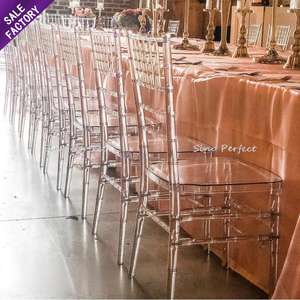 Sillas Chiavari de Resina Acrílica Transparente Apilables de Alta Calidad para Bodas, Eventos al Aire Libre, Banquetes y Fiestas - Product Image 1