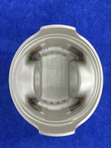 Chất lượng cao Thiết kế bán buôn tùy chỉnh Bộ phận động cơ 4d32 <span class=keywords><strong>Piston</strong></span> khoan kích thước 104 Mét OEM me012174 nhôm 4d32 <span class=keywords><strong>piston</strong></span> và <span class=keywords><strong>Pin</strong></span> - Product Image 4