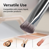 Pinceau de maquillage triangulaire unique pour anticernes, contour et illuminateur, en fibres synthétiques douces, pour marque privée, outils de maquillage en gros