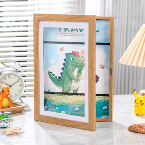 Marco de Madera Natural para Obras de Arte Infantiles A4, Apertura Frontal, Capacidad para 100 Obras, Ideal para Dibujos y Obras de Arte de Niños - Product Image 3