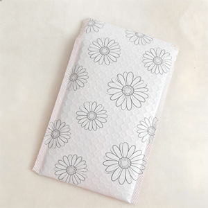 Enveloppes en polybulle durables, auto-adhésives, forte adhérence, écologiques, épaisseur 120 microns, taille 28x42 cm pour les petits colis - Product Image 1