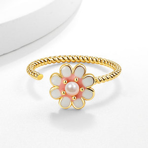Anillos Abiertos Giratorios Delicados con Diseño de Margarita y Gota de Resina, Minimalistas, con Perla de Concha, Bañados en Oro sobre Cobre, Joyería Antiestrés con Diseño Floral para Niñas Toderi - Product Image 3