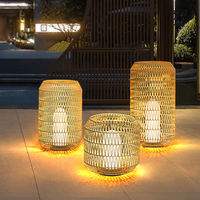 Olar Lampadaire en osier-Lampe de jardin villa avec design étanche pour cour, pelouse et paysage chez l'habitant