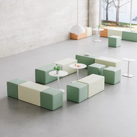 Banc long et étroit en cuir moderne pour école, hôtel, hôpital, salon de coiffure, établissement de formation, chaise d'attente sans dossier