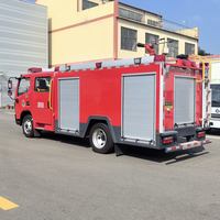 Camion de pompier forestier tout-terrain Dongfeng 2*4 diesel avec réservoir d'eau pour la lutte contre les incendies dans les usines, livraison mondiale gratuite