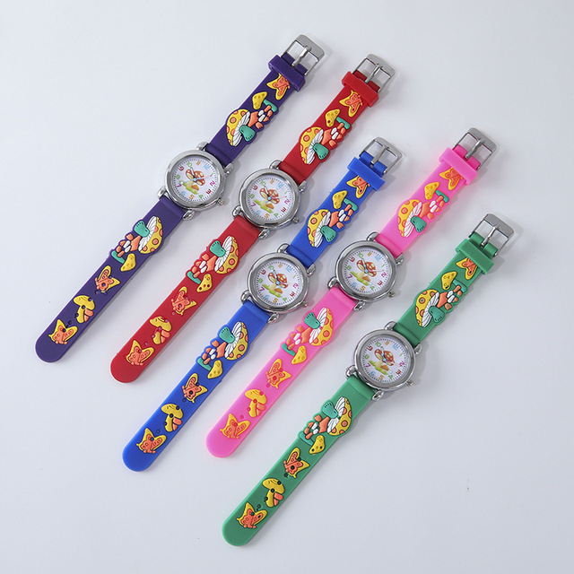 New Cute 3D Graphic Cartoon Kids Quartz Watch with Crystal Dial and Pointer Auto Date for Boys and Girls