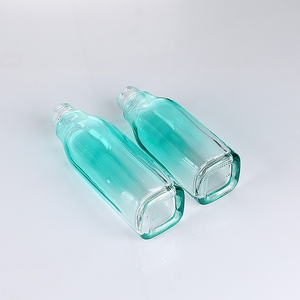 Botella Cuadrada de PET de 100ml/120ml con Bomba Dosificadora para Champú y Loción Corporal, Personalizable - Product Image 5