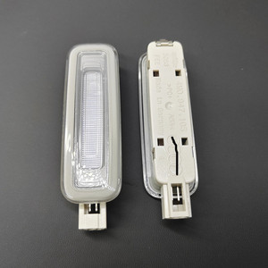 Lampe de lecture Audi 4WD 947.105 LED, éclairage intérieur à clipser sur pare-soleil - Product Image 1