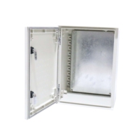Boîtiers électriques étanches, boîtes de distribution, panneaux électriques extérieurs