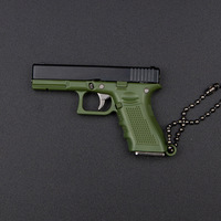Porte-clés pistolet modèle G17 demi-alliage, souvenir pour adulte, jouet, pendentif, porte-clés en métal pour cadeaux promotionnels
