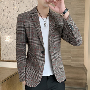 Vente en gros <span class=keywords><strong>Blazer</strong></span> à <span class=keywords><strong>carreaux</strong></span> pour hommes Manteau de sport <span class=keywords><strong>Blazer</strong></span> à <span class=keywords><strong>carreaux</strong></span> coupe ajustée décontracté pour hommes <span class=keywords><strong>Blazer</strong></span> de mariage - Product Image 1