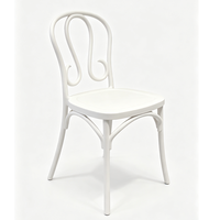 Chaise empilable en plastique blanc à dossier courbé, chaise pour hôtel, banquet, mariage, événementiel, vente en gros et location pour fêtes