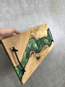 ถาดไม้เนื้อแข็งธรรมชาติพร้อมเรซินอีพ็อกซี่เป็นตัวเลือกที่สมบูรณ์แบบสำหรับสถาปนิกเจ้าของร้านกาแฟและนักออกแบบตกแต่งภายในทั่วโลก - Product Image 6