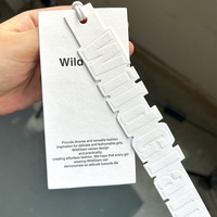 Cartes d'étiquettes personnalisées en papier épais spécial pour vêtements, avec logo en relief, pour décoration de café et description de produits