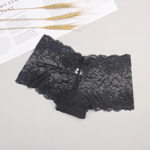 กางเกงในผู้หญิงแฟชั่นขายส่ง แบบโปร่งใส เซ็กซี่ ลายดอกไม้ ลูกไม้ ไร้ตะเข็บ ไซส์ใหญ่ - Product Image 4