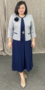 Ensemble deux pièces élégant pour femme grande taille : Robe de cérémonie et tailleur pour toutes occasions - Product Image 3