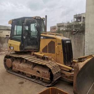 Bulldozer Caterpillar D5K d'occasion, peinture d'origine, faible nombre d'heures de travail, parfait état, CAT D5K Crawler Bulldozer - Product Image 2
