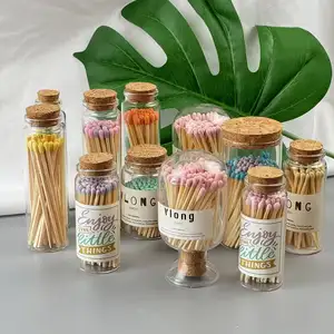 Bouteille en verre personnalisée en gros correspond à la tête colorée allumettes en bois pour bougie